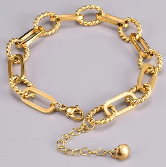 Vintage Twist Chain Gold Bracelet