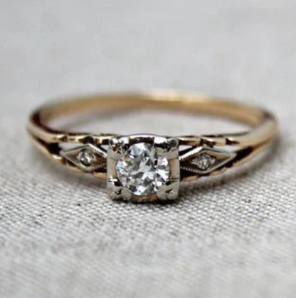 Vintage Zirconia Fine Gold Ring
