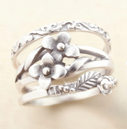 Bohemian Vintage Style Refined Floral Motif Ring