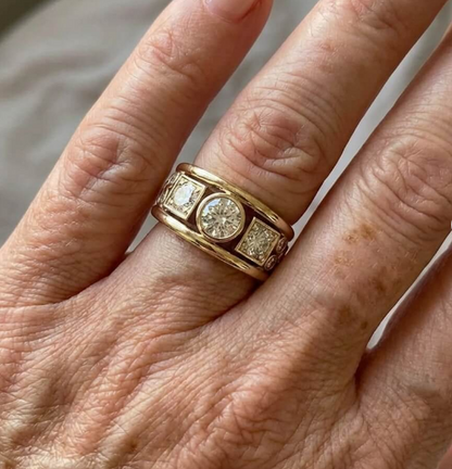 Elegant Vintage Multi-Stone Zirconia Gold Ring