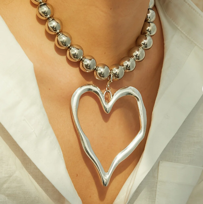 Vintage Gold Beaded Open Heart Pendant Necklace