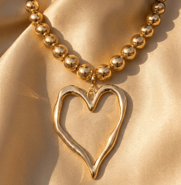 Vintage Gold Beaded Open Heart Pendant Necklace