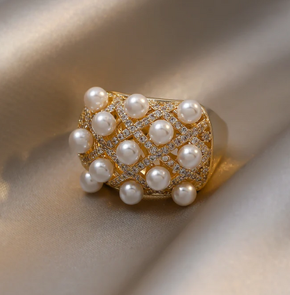 Vintage Cluster Dome Pearl Ring