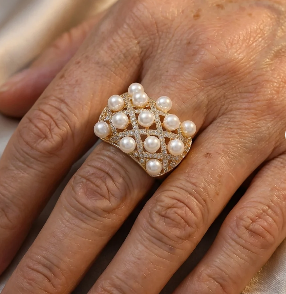 Vintage Cluster Dome Pearl Ring