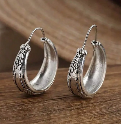 Vintage Bohemian Engraved Flower Pattern Dangle Earring