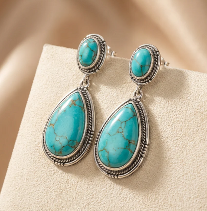 Elegant Vintage Turquoise Statement Necklace & Earrings