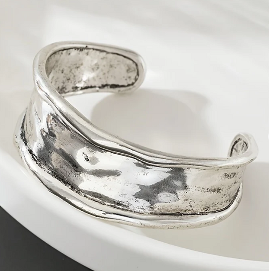 Vintage Hammered Silver Color Open Alloy Wide Cuff Bracelet