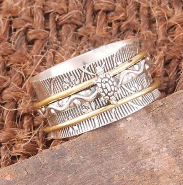 Vintage Turtle Silver Spinner Ring