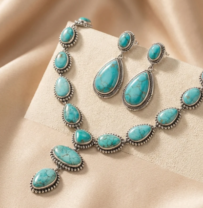 Elegant Vintage Turquoise Statement Necklace & Earrings