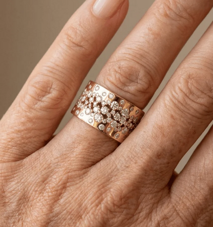 Vintage Sparkling Zirconia Gold Plated Band Ring