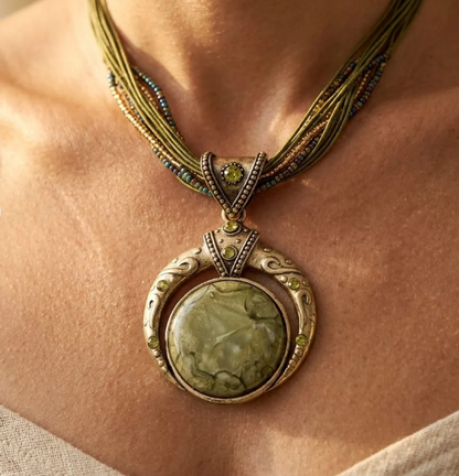 Vintage Green Crystal Ethnic Pendant Necklace