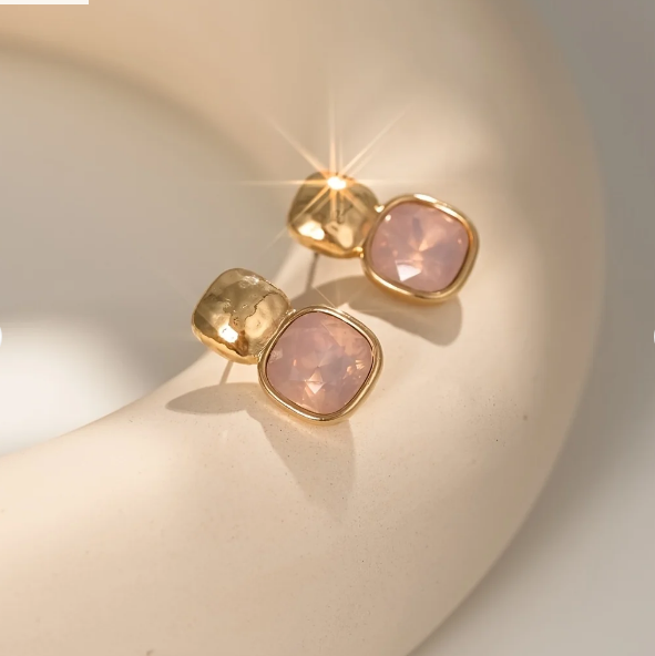Vintage Gold-Tone Geometric Square Earrings