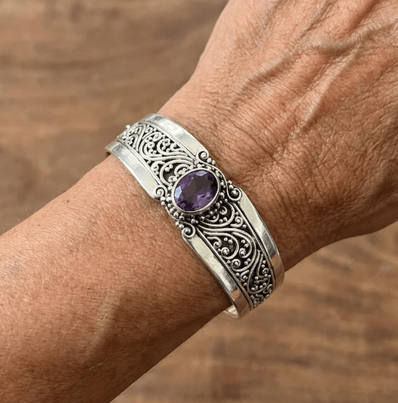 Vintage Inlaid Crystal Silver Open Bracelet