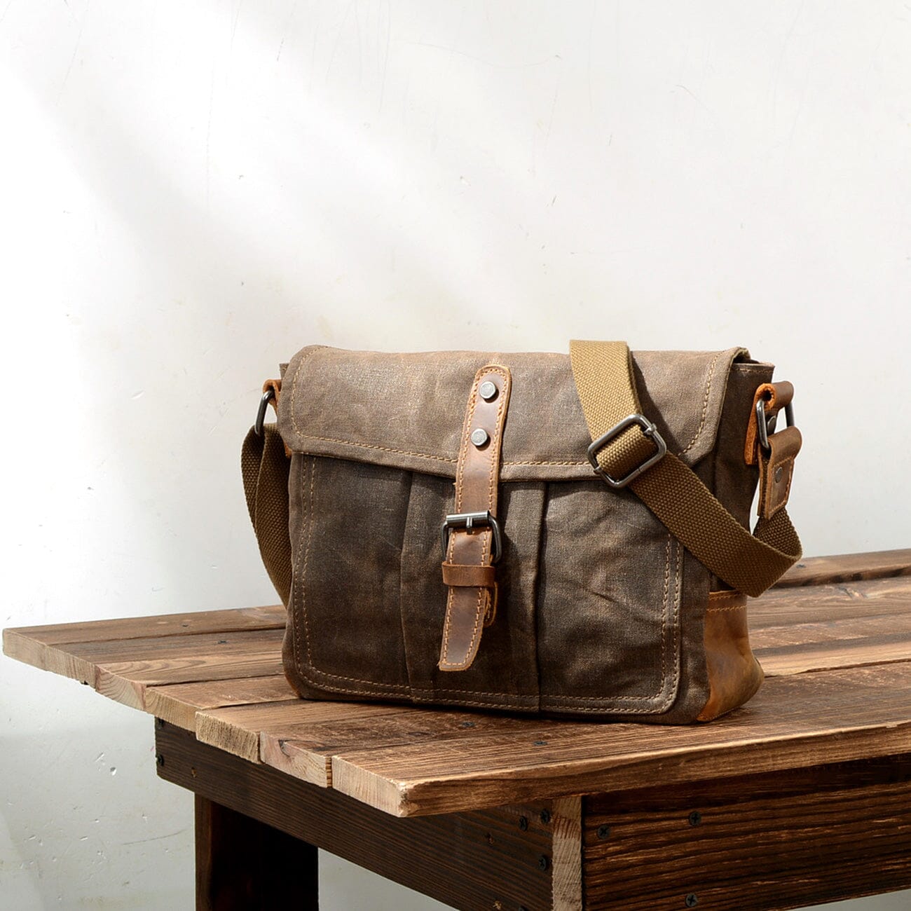 Small canvas shoulder bag | HEIDELBERG