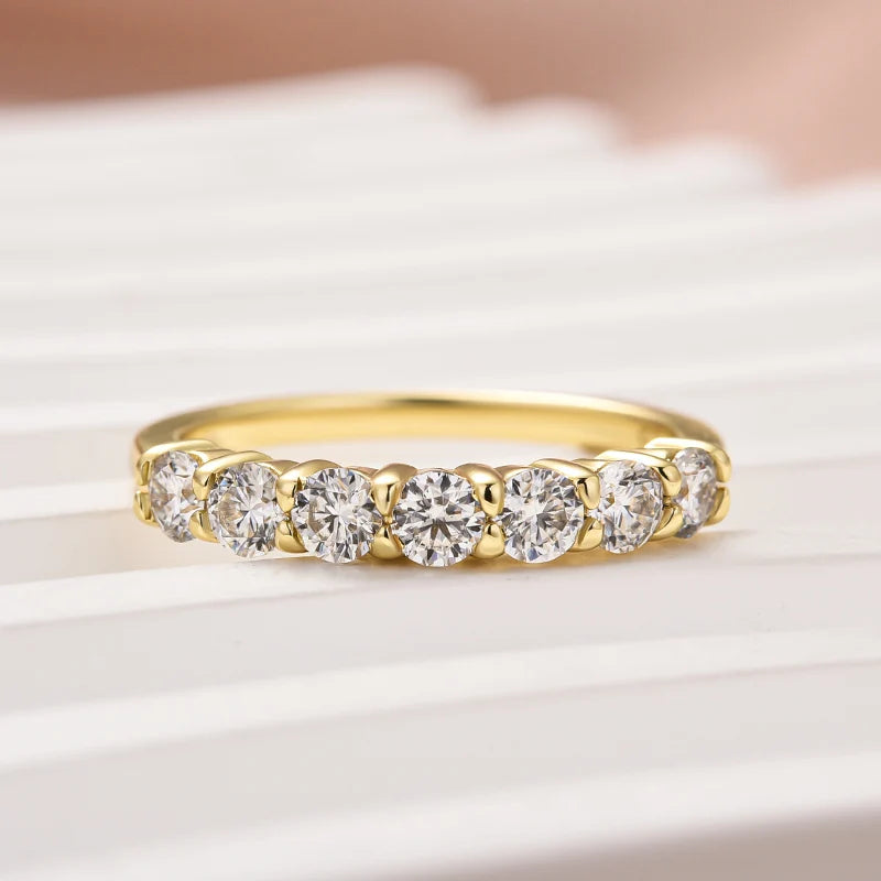 Moissanite Round Cut Stackable Wedding Ring