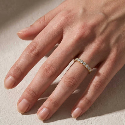 Moissanite Round Cut Stackable Wedding Ring