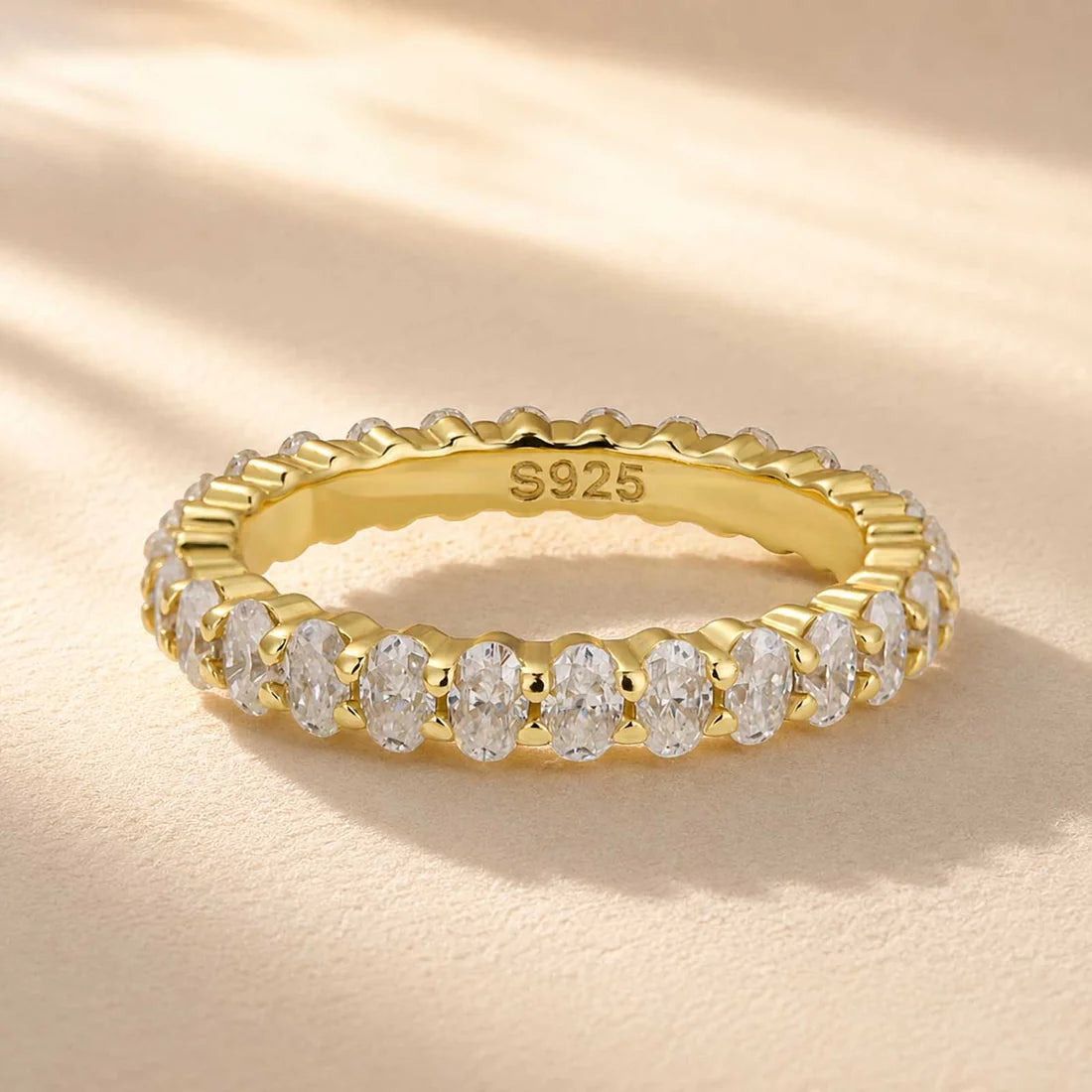 Oval Cut Wedding Ring For Women