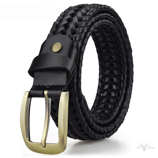 Elegant braided leather belt for a chic look
