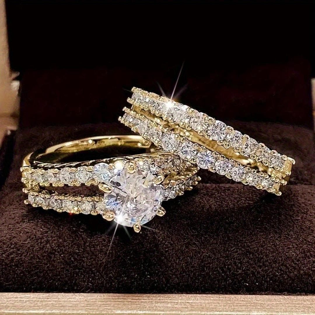 Radiant Halo Ring Set