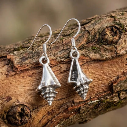 Vintage Boho Hawaiian Vacation Conch Earrings