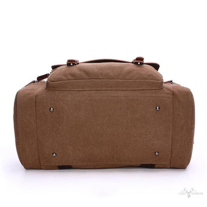Large carrying bag with large capacity for every need