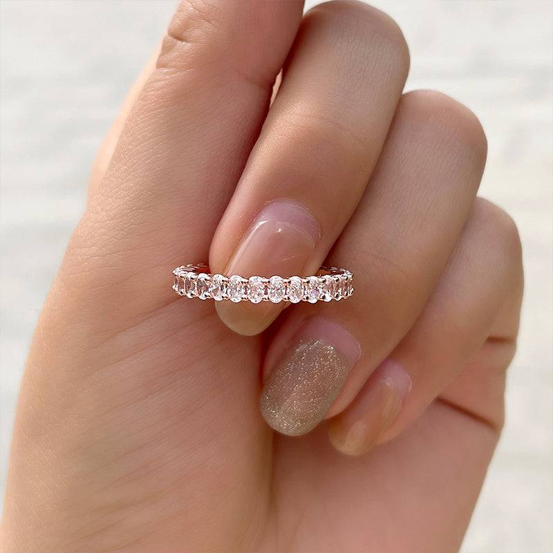 Oval Cut Wedding Ring For Women