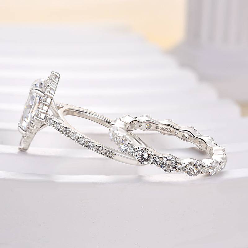 Gorgeous Halo Pear Cut Bridal Ring Set