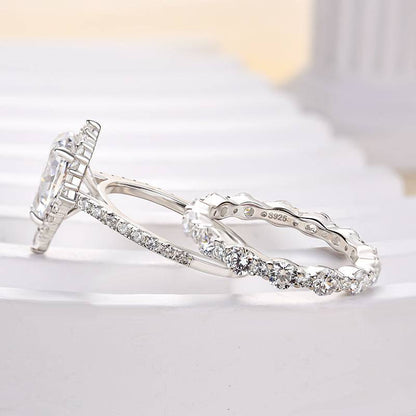Gorgeous Halo Pear Cut Bridal Ring Set