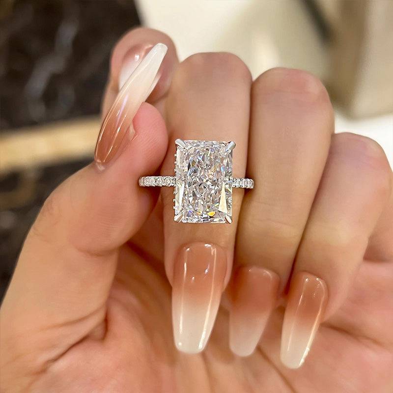Elegant Radiant Cut Engagement Ring