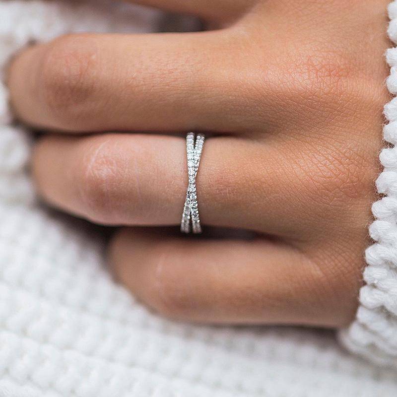 Criss Cross Wedding Ring For Women