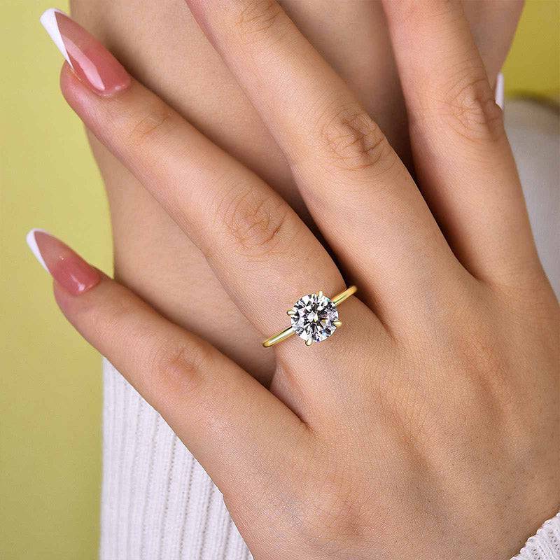 Round Cut Solitaire Ring for Women