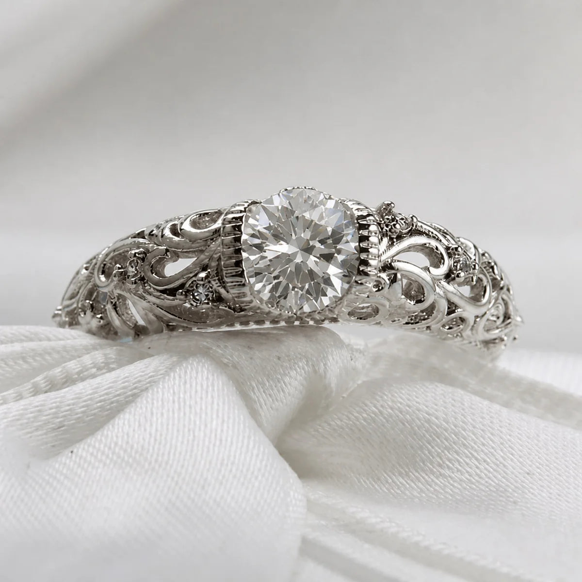 Noble Silver Zirconia Ring